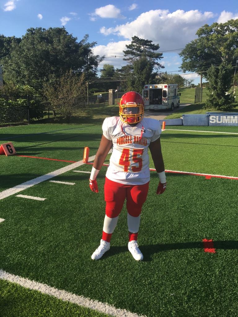 lb_team_us's tweet photo. Check out Julius Cobb  @Hudl https://t.co/yhY9wIHunN #hudl https://t.co/XgeaZzJLzz