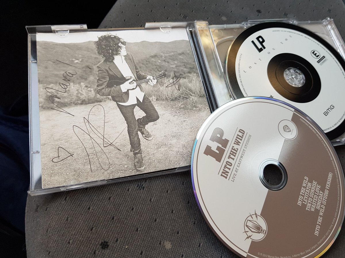 marapaganella's tweet photo. Che ricordi meravigliosi!!! Grazie @iamlp ❤️❤️❤️ https://t.co/V02SYwUeFR