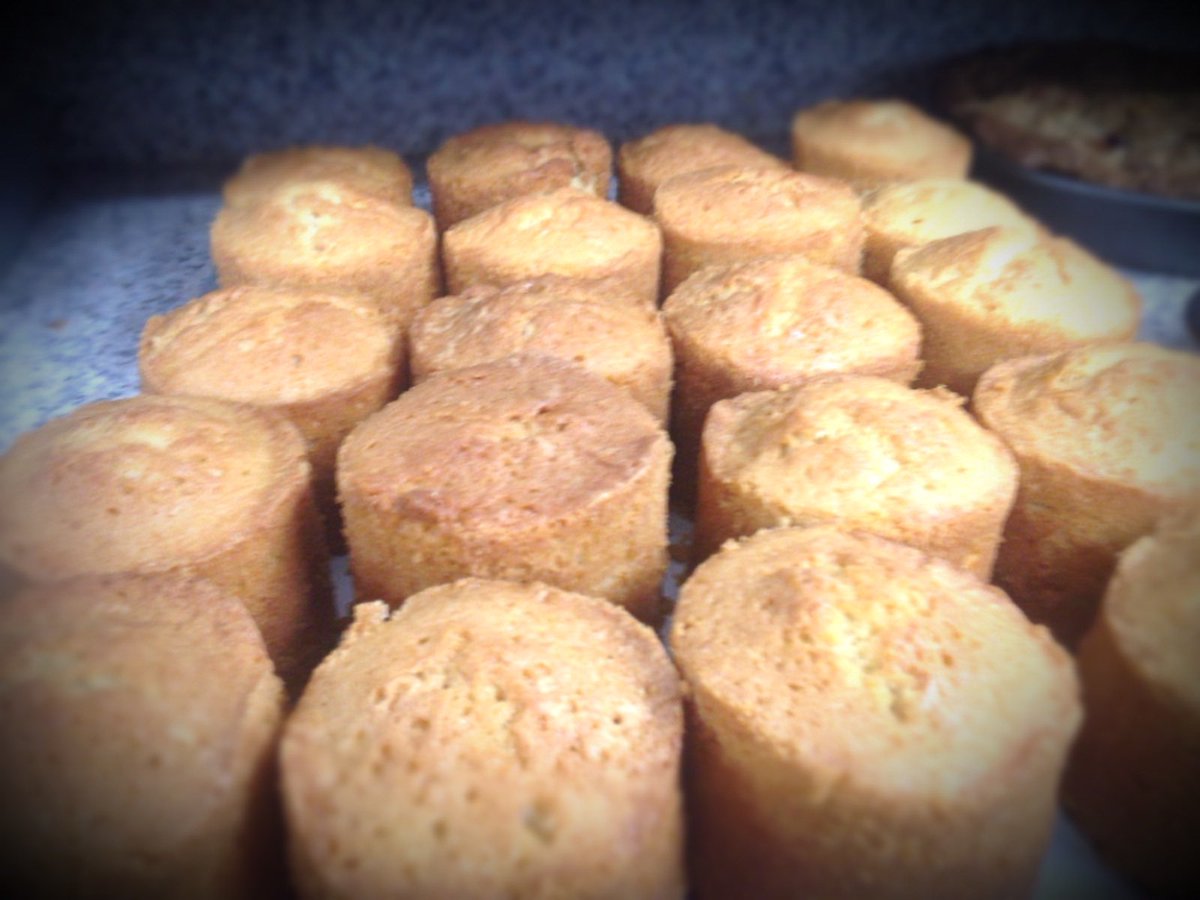 lucaskitchen_b's tweet photo. We're baking ahead of tomorrow's #NorthCrossRoad Market and the kitchen smells glorious! See you tomorrow #EastDulwich! 🍰 https://t.co/IUr5UkOwgg