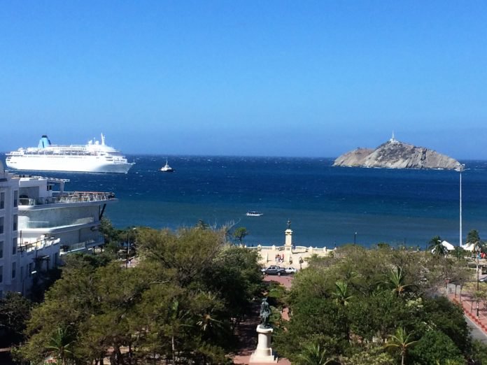 opinioncaribe's tweet photo. #BlogOC A mi bella Santa Marta https://t.co/IhjksnJfkd https://t.co/N7P48ejXEP