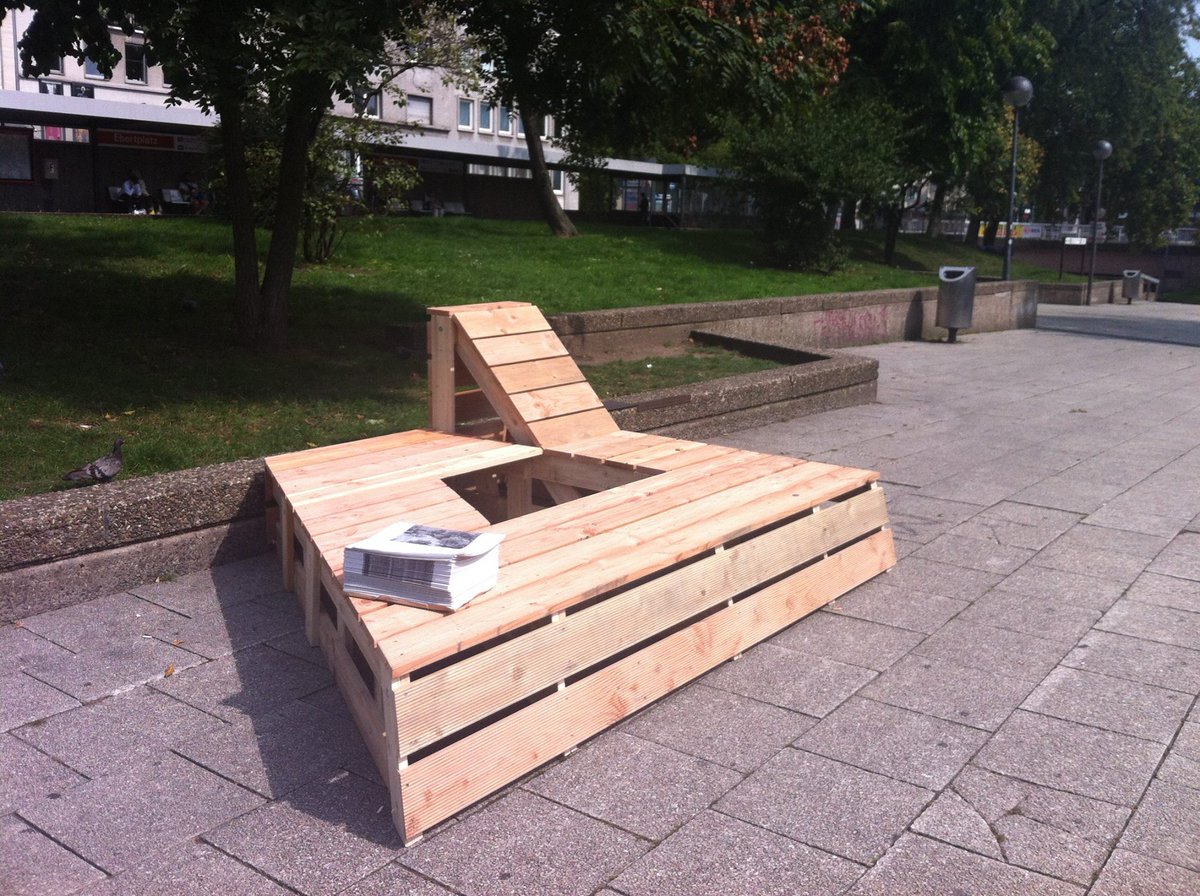 Hello #Ebertplatz, we are coming! 
Seit heute morgen ziehen wir auf den Ebertplatz um. #cityleaks #sharingcities #humancities