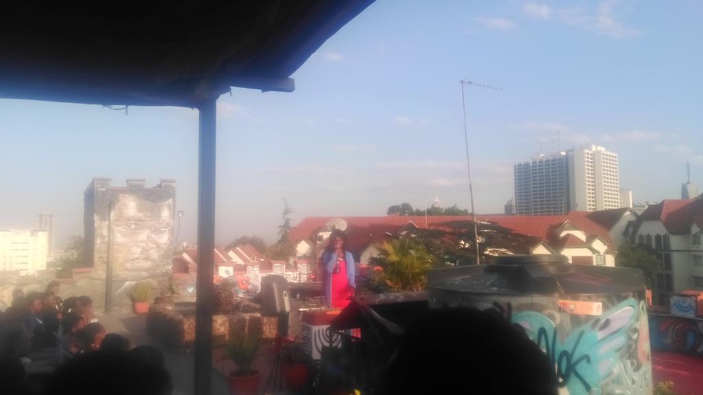 HashuDavansi's tweet photo. @Pawa254 I have spoken theeee words and poetry #openfriday #poetry #spokenword https://t.co/dErkRfjQzD
