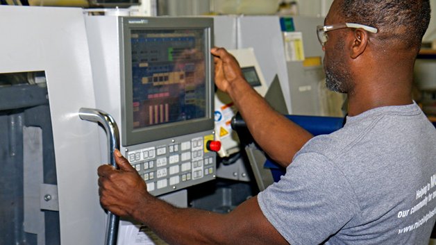 NicoletPlastics's tweet photo. Getting a quote is the 1st step to selecting the right #injectionmolder. 5 questions to consider before you begin: 
https://t.co/1dyxOjzGJx https://t.co/9wF5G5JFda