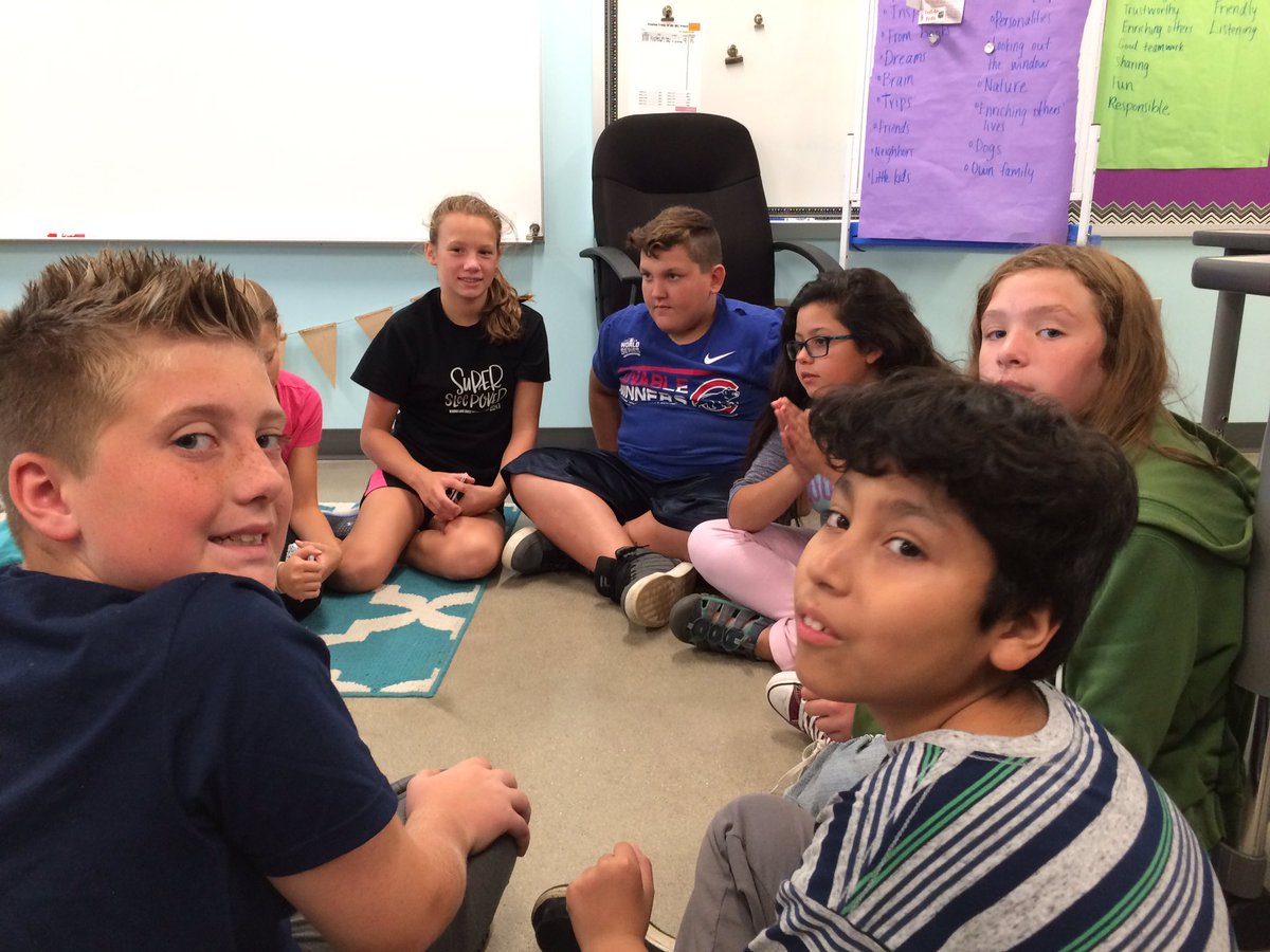 scottJsterk's tweet photo. STEM Friday for Lincoln 6th grade!  #wcsmission #STEM @mack6thgrade @BlocherLindsay @WCS_Lincoln https://t.co/AqbuPSzHN8