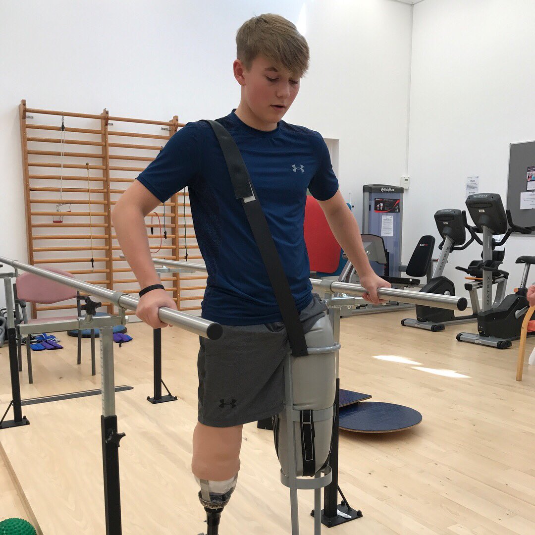 BillyMonger's tweet photo. Hard work pays off💪🏼Still a long way to go but making progress every day, thanks to the incredible team of physio's working around me...🚶🏼 https://t.co/kWT47HEsP6