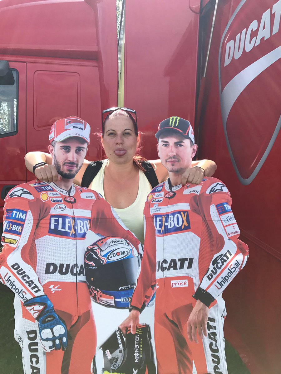 leannemaddison2's tweet photo. @DucatiUK #ForzaDucati #AD04 #JL99 .... new best mates 👍😊 https://t.co/DCfL2N6JKw