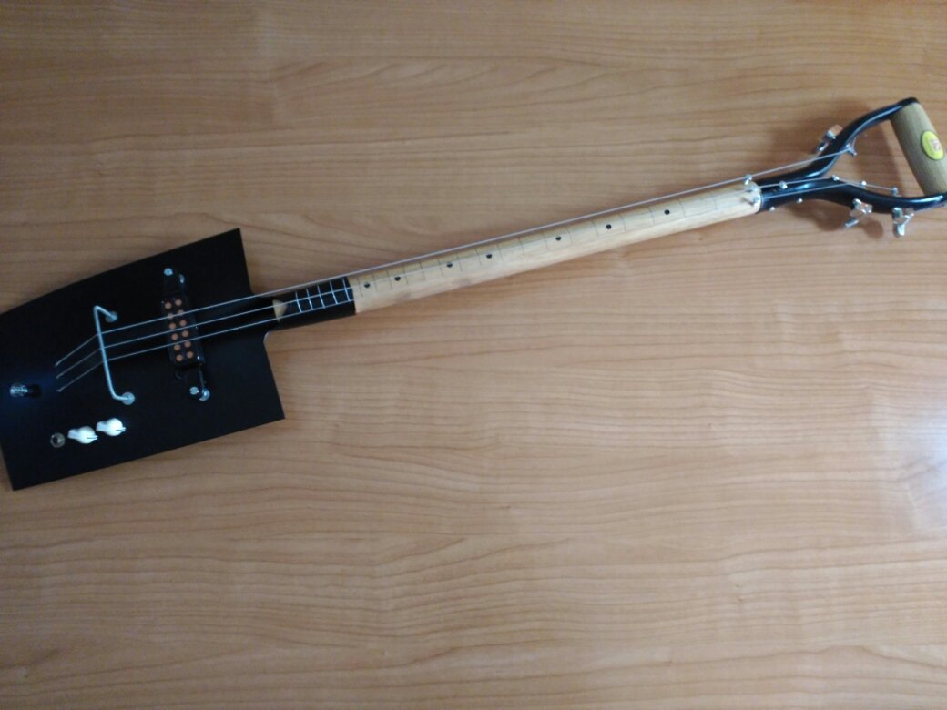 JsCigarbox's tweet photo. En venta #guitarrapala 180€ más envio https://t.co/YIMoLp03y7