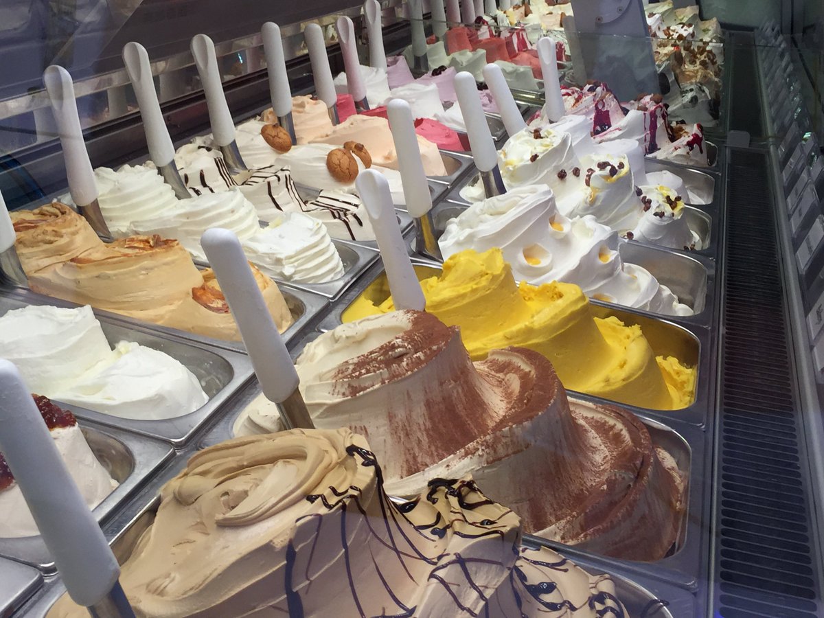 #zomer #ijs #ijstijd #nieuw #ijssalon #davinci #ijssalondavinci #stadionplein tegenover #hap #hetamsterdamseproeflokaal #hmmmm