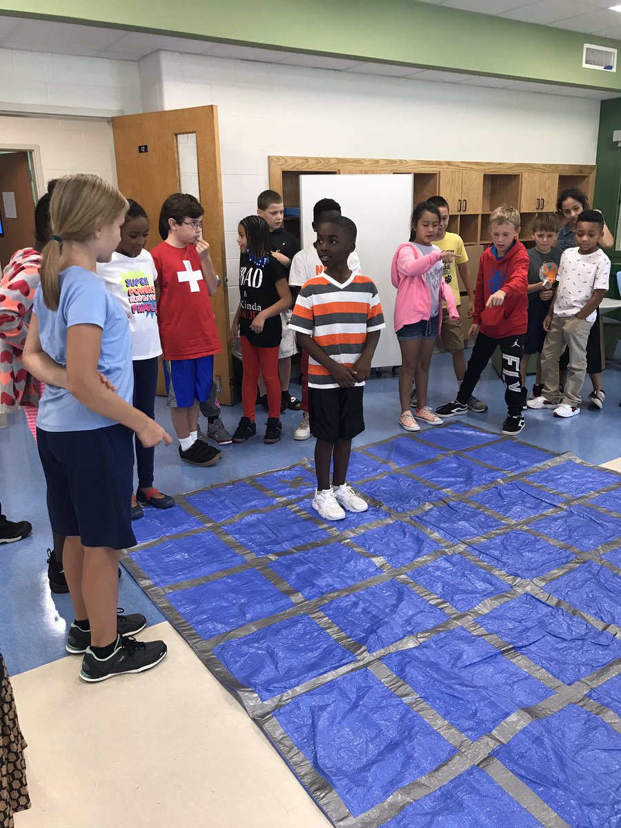 MsCGlover's tweet photo. The CARES traits practiced through an engaging team building activity #cooperation @WESBearTracks https://t.co/kYLyh2KMfH