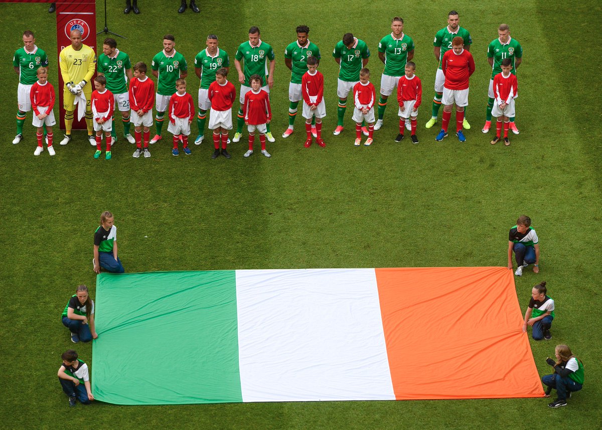 Know a 7-12 yr old that would like to be flag bearer for IrlVSerb <a href="/AVIVAStadium/">AVIVA Stadium</a> on Tues 05/09? Plus 2 premium tkts. Follow &amp; RT to win. #FF