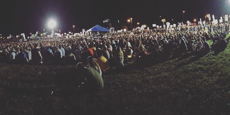 isusalt's tweet photo. So amazed at the 2,300 ISU students who came out to worship Jesus with us last night! The #2017SaltComapanyKickoff was amazing. https://t.co/bQYGdHLcTs