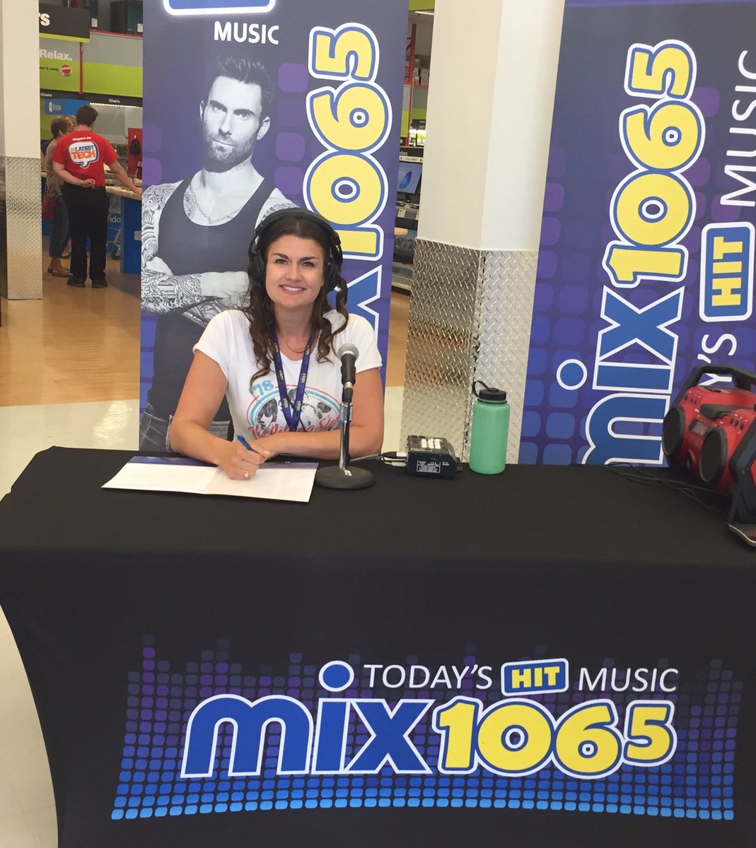 Mix1065OnAir's tweet photo. We're live at Staples 4 back-to-school savings sale AND supporting the @weRpossibility Backpack Campaign! Come say hi! - Jamie https://t.co/4zRGcKlztv