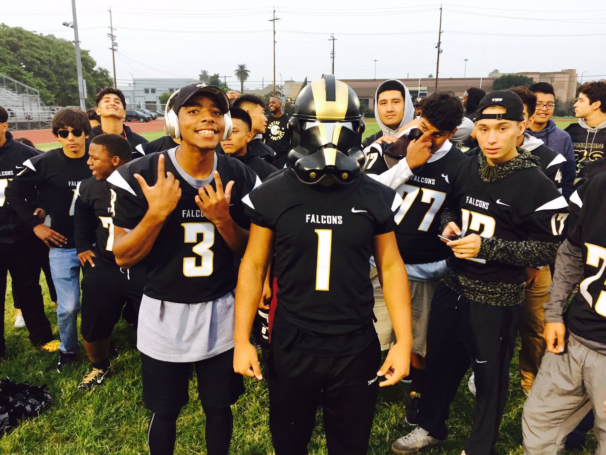 LBTele's tweet photo. Great start to the #football season with @SanteeFalconsHS #T52YARDA50 https://t.co/c2c8aXdJUv