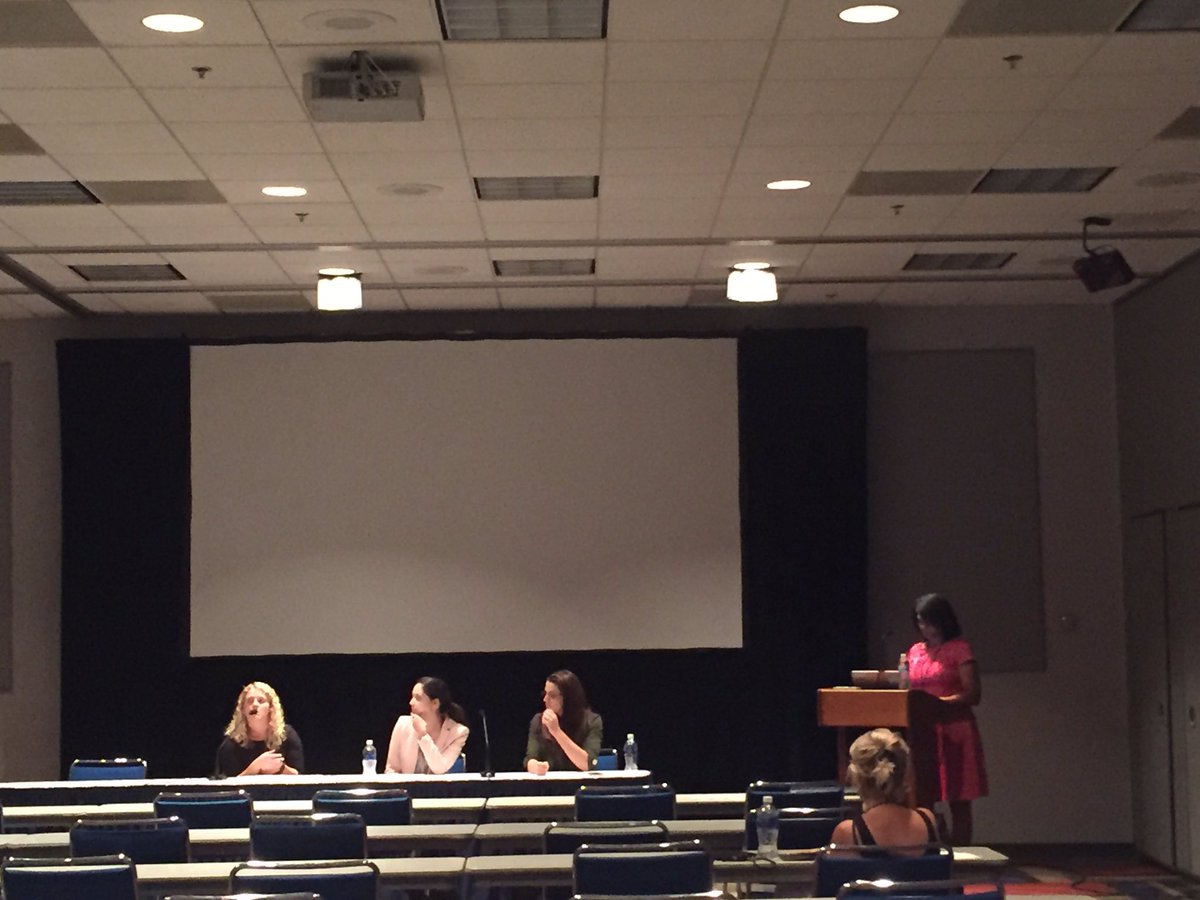 PatGrospiron's tweet photo. @MyKomae @parihug women founder panel moderated by @FlourishNFlower on tech tools like Slack @FLIGHTAkron @JumpStartInc https://t.co/caydtcNOqI