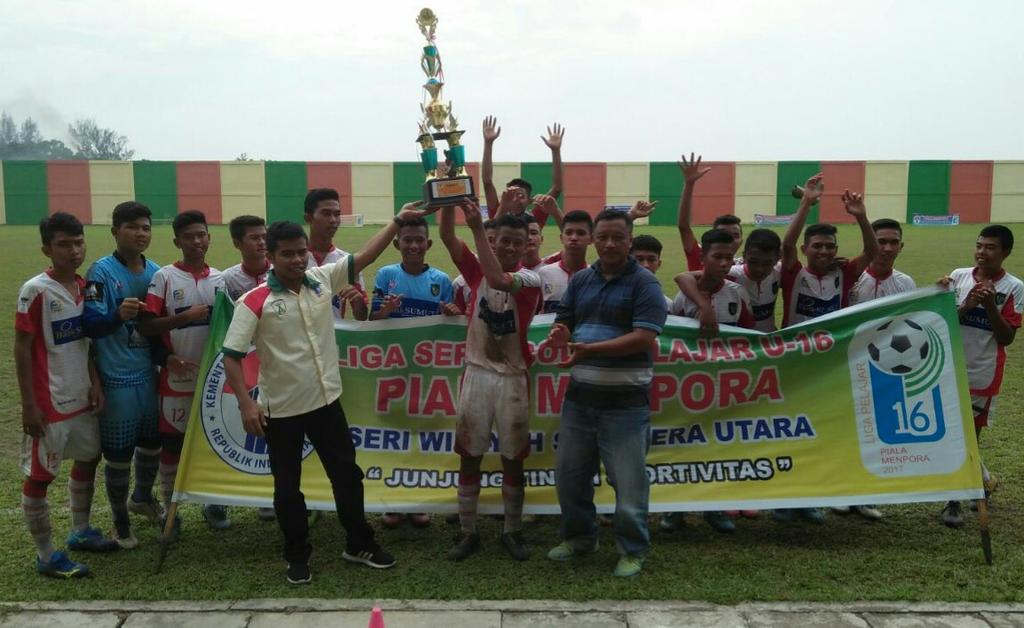 Selamat! SSB Binjai United juara LPU-16 Piala Menpora 2017 Prov. Sumut <a href="/imam_nahrawi/">Imam Nahrawi</a> <a href="/Deputi3Menpora/">Deputi 3 Kemenpora</a> <a href="/asdep_ordik/">AsdepOrdik Kemenpora</a>