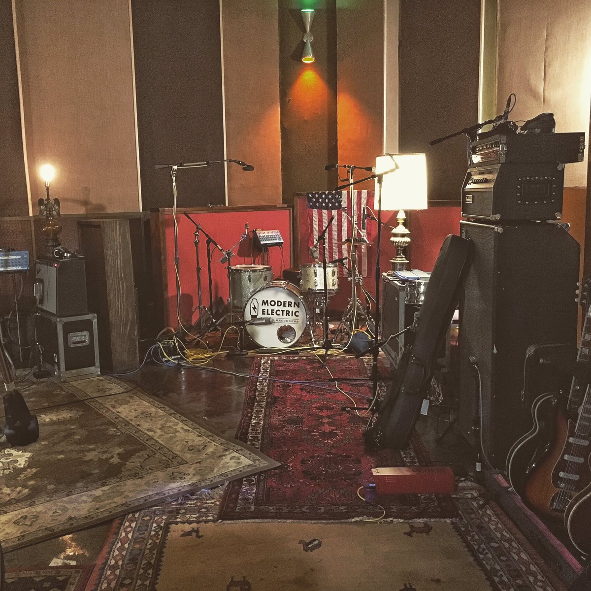 Spent a little quality time in the studio with <a href="/mmrevival_/">Medicine Man Revival</a> last night. Their new stuff is 🔥🔥