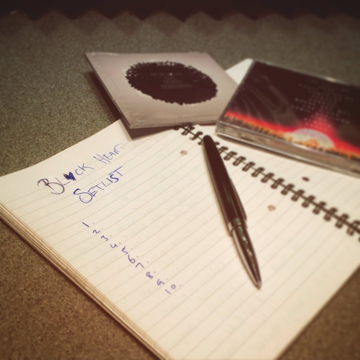 What to play, what to play for those coming down to the Black Heart on the 27th Sept? Suggestions friends?