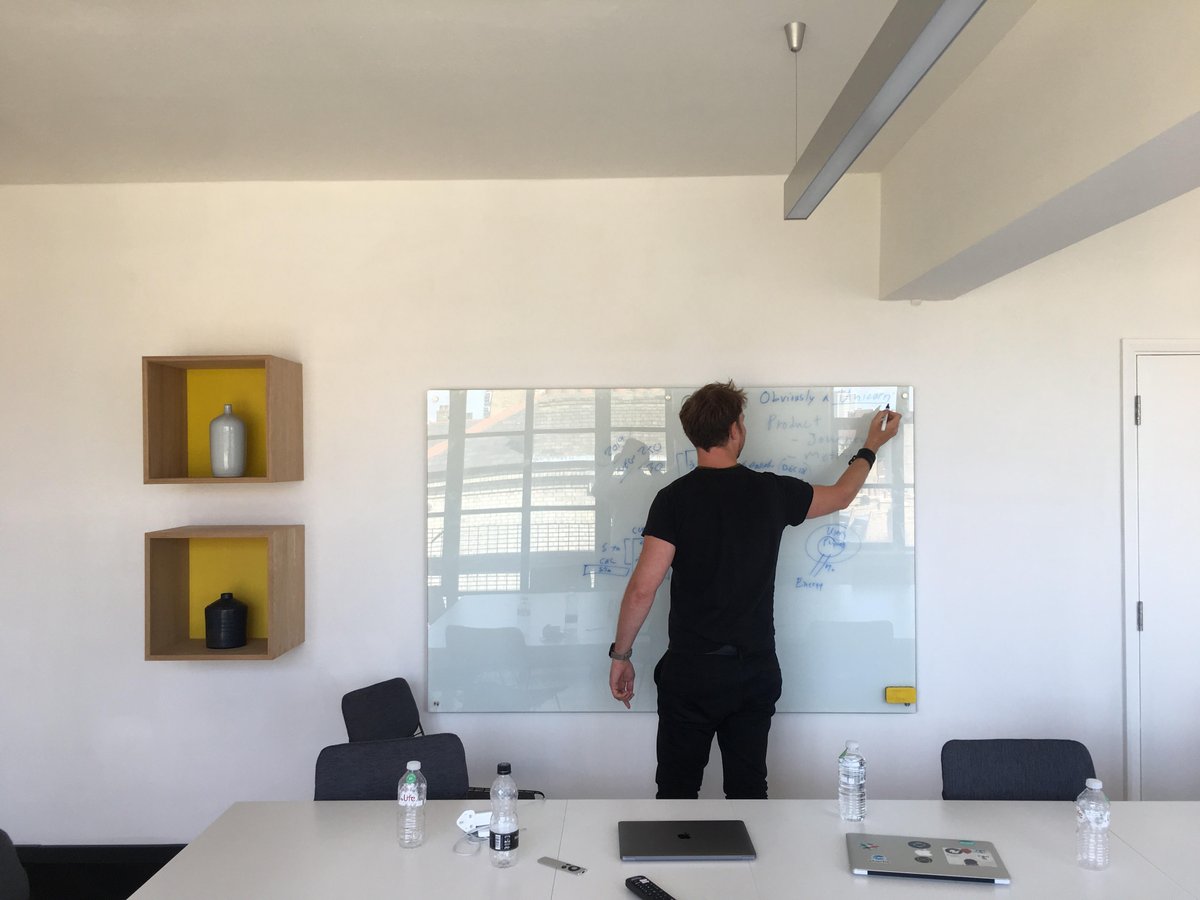 Killer #strategy session @ first ever <a href="/breather/">Breather</a> <a href="/breatherlondon/">Breather London</a> with <a href="/iamtoosh/">Tushar Agarwal</a> for <a href="/helloacasa/">acasa</a> <a href="/Hubble/">Hubble</a> great space, great company! #proptech