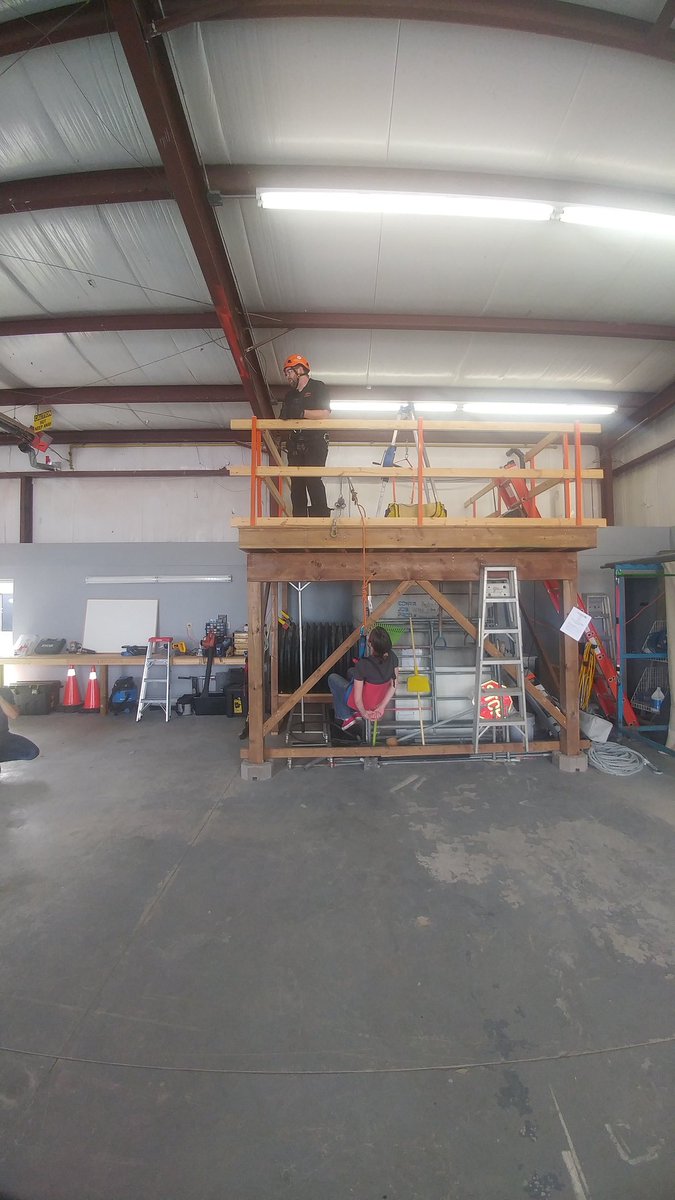 Looks like Susan from @989THEDRIVE just hanging around <a href="/Safety_Guys/">Safety Guys</a>. Don't worry #ygk the rescue was successful and she's back on her feet.