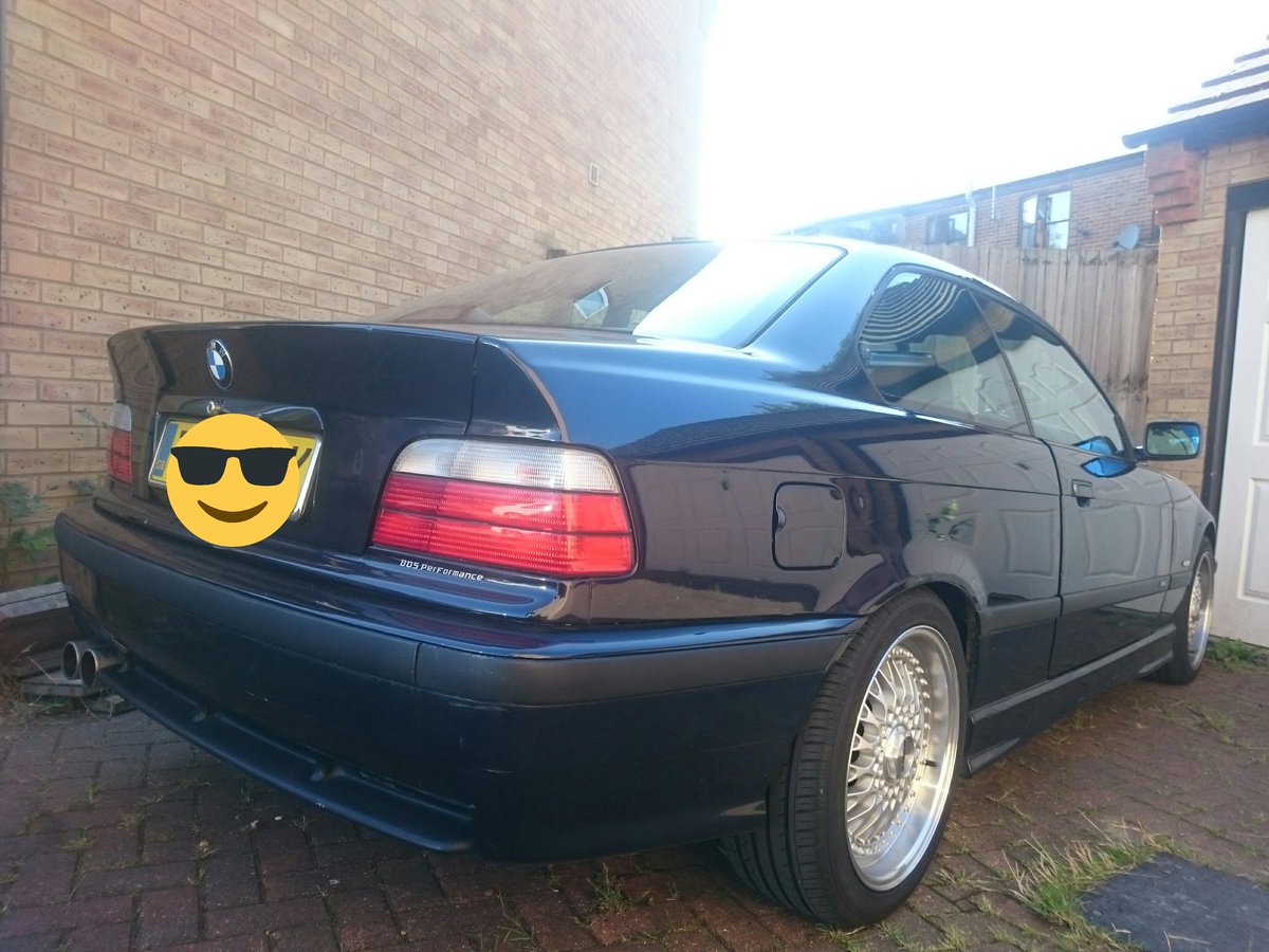 JCarlosEscobarA's tweet photo. I'd say my car is the one of cleanest body shell #e36 in the country π #BDSPerformance https://t.co/eM0h5QMJrF