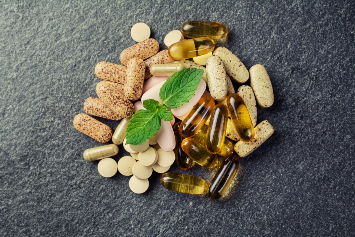 DrDirkTX's tweet photo. Read which #vitamins and #minerals we believe are important for a #healthy body: https://t.co/ZXrQXDPACE https://t.co/aSDnjPN4TL
