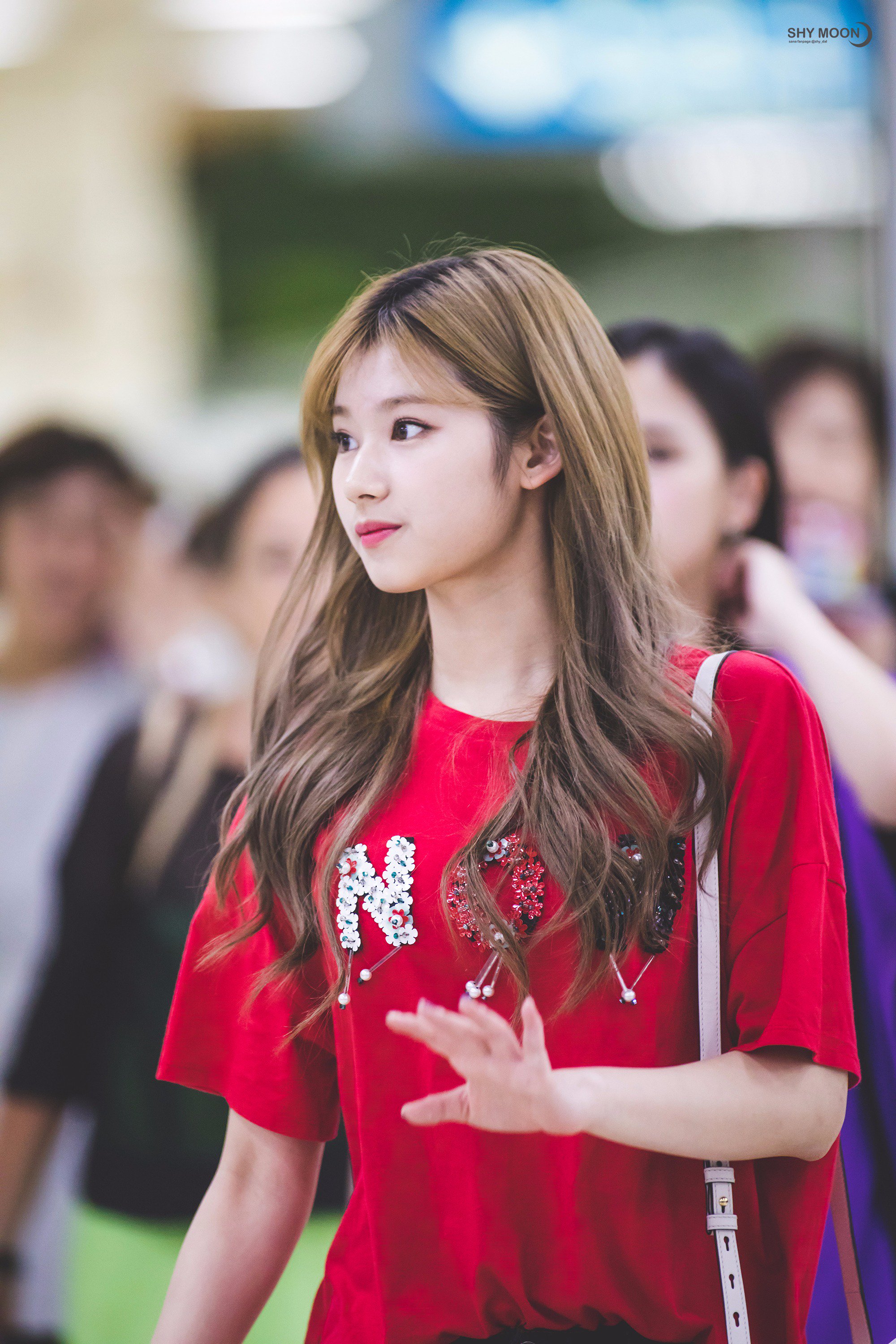 DIFjQYuUIAAUXbA.jpg:orig