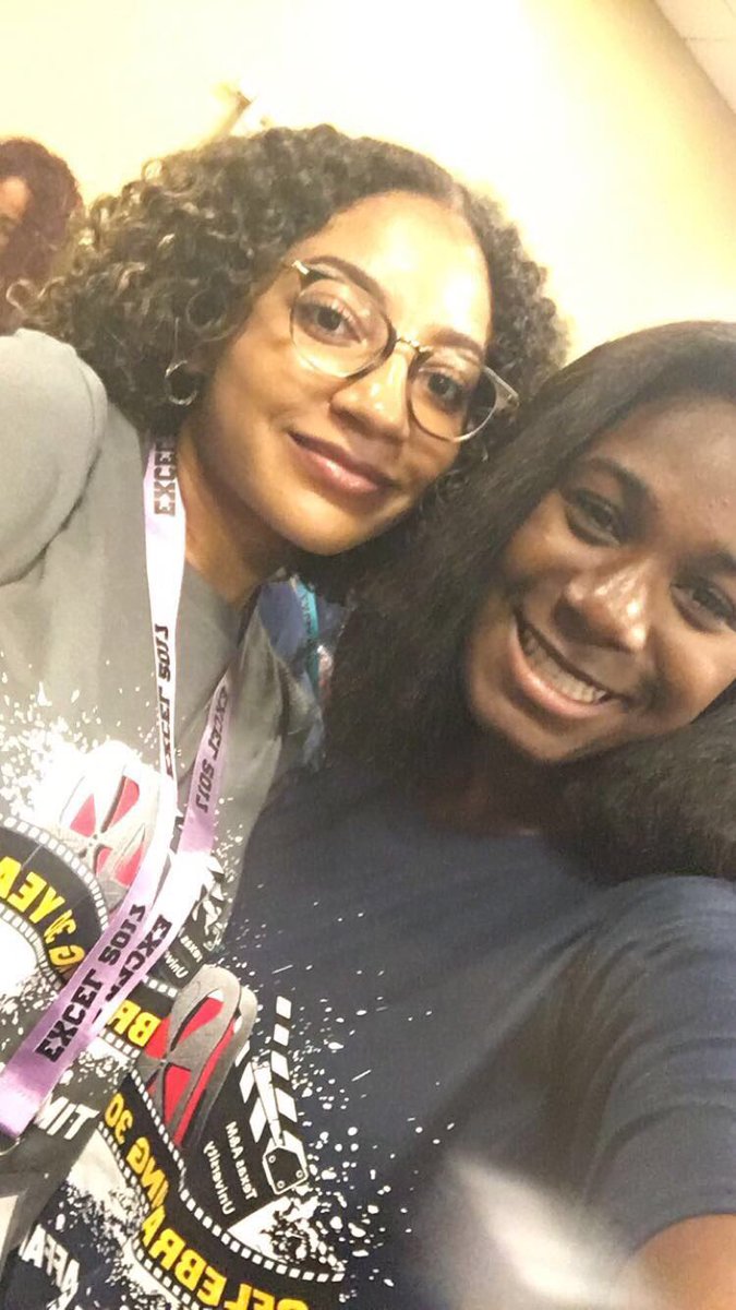 illumitati__'s tweet image. 💕#Excel2017