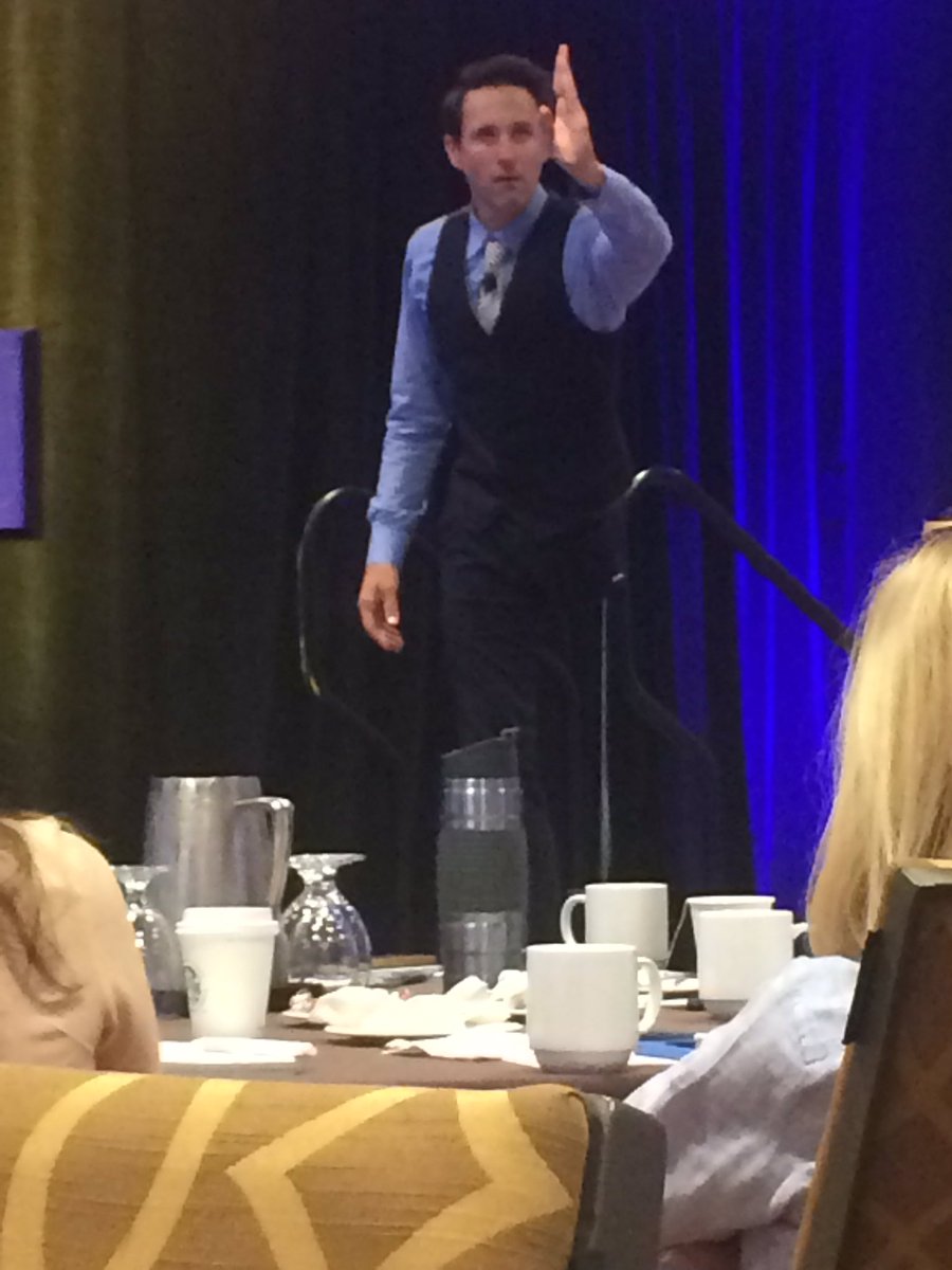 mc_thibault's tweet photo. Keep your eye on the ball, get back up, take a step, & another step ~ #inspiration at its best @JoshSundquist #FICP2017 @PremiereSpeaker https://t.co/7f3TWbyZXp