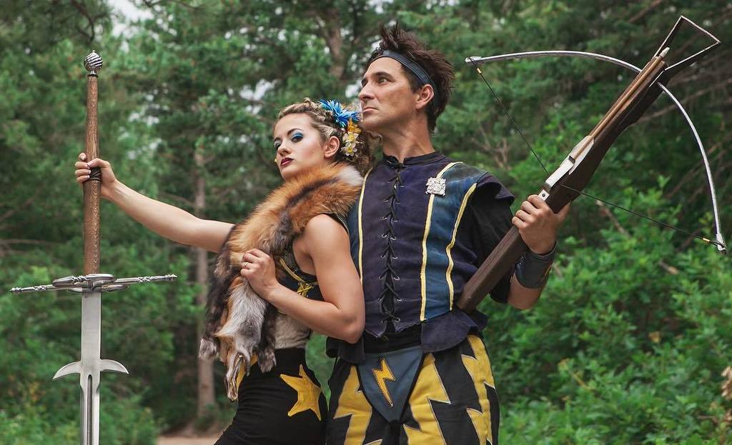 Our Friday turn up involves weapons ⚔️😏🗡⛓🛡
@amandakokoro