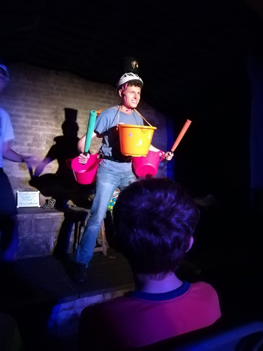 ellawellasmella's tweet photo. Had a load of fun watching @SamandBenComedy with @spamwestwood at #justhetonic   Here's a picture to prove it! https://t.co/RIFSg893j5