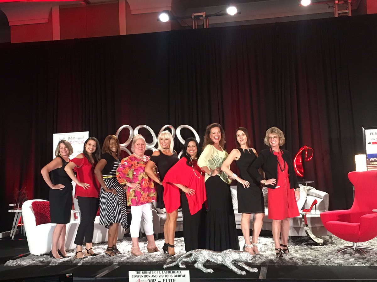 TravelHostFTL's tweet photo. Already feeling inspired and it's only the beginning! @SSLWomen #hellosunny #sslwomen17 #ownit #travelhostgo https://t.co/5ftn9cJ3l5