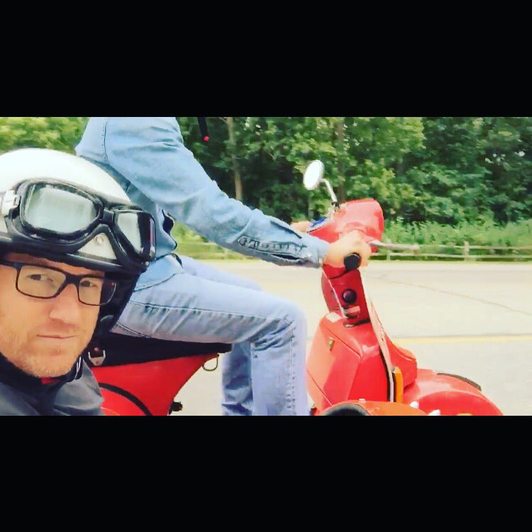 MikeCastellucci's tweet photo. Riders in the sidecar are free to snap selfies. #imdriving #vintagevespa #scooterlife #hesafilmprofessor #goingtolunch https://t.co/z7UnikXa0t