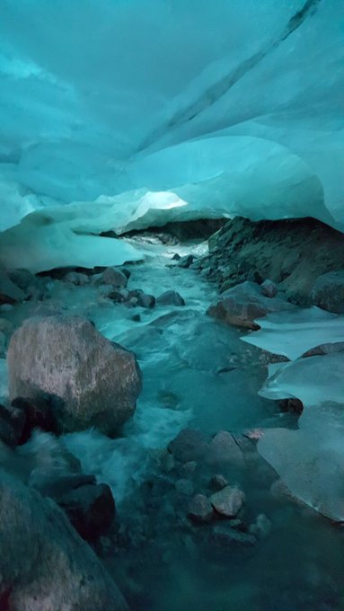 Ice cave! (Some of these photos by @JaiW4Women as her phone handled the weird blue light better) https://t<a class="tags" target="_blank" title="On Twitter" href="/?out=eyJ0eXAiOiJKV1QiLCJhbGciOiJIUzUxMiJ9.eyJpYXQiOjE3MjE1ODUwMjQsImlzcyI6InR3cG9ybnN0YXJzLmNvbSIsIm5iZiI6MTcyMTU4NTAyNCwiZXhwIjoxNzUzMTIxMDI0LCJyZWRpcmVjdF91cmwiOiJodHRwczovL3R3aXR0ZXIuY29tL0phaVc0V29tZW4ifQ.J0663SYPXqCAIs0jFofNDvlIL2bk2fpNEG9oYUoKNybvKXJMUNiXUMTiWh6YY7SteFe7KdbcF3redYvr05J85Q">@JaiW4Women</a>