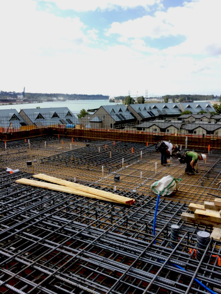 GlotmanSimpson's tweet photo. In-Construction Photo-of-the-Day: #GS project RiverSky overlooking the picturesque Quay in New Westminster. #GSengineers https://t.co/E680OqtUQe