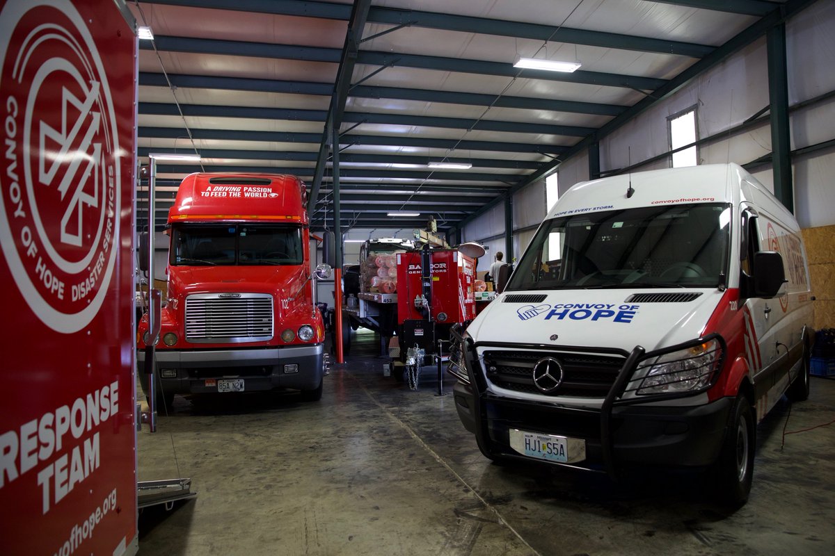 ConvoyofHope's tweet photo. Following #HurricaneHarvey's landfall, we'll work with local partners to establish greatest areas of need and potential distribution sites. https://t.co/qo9lQYKzi0