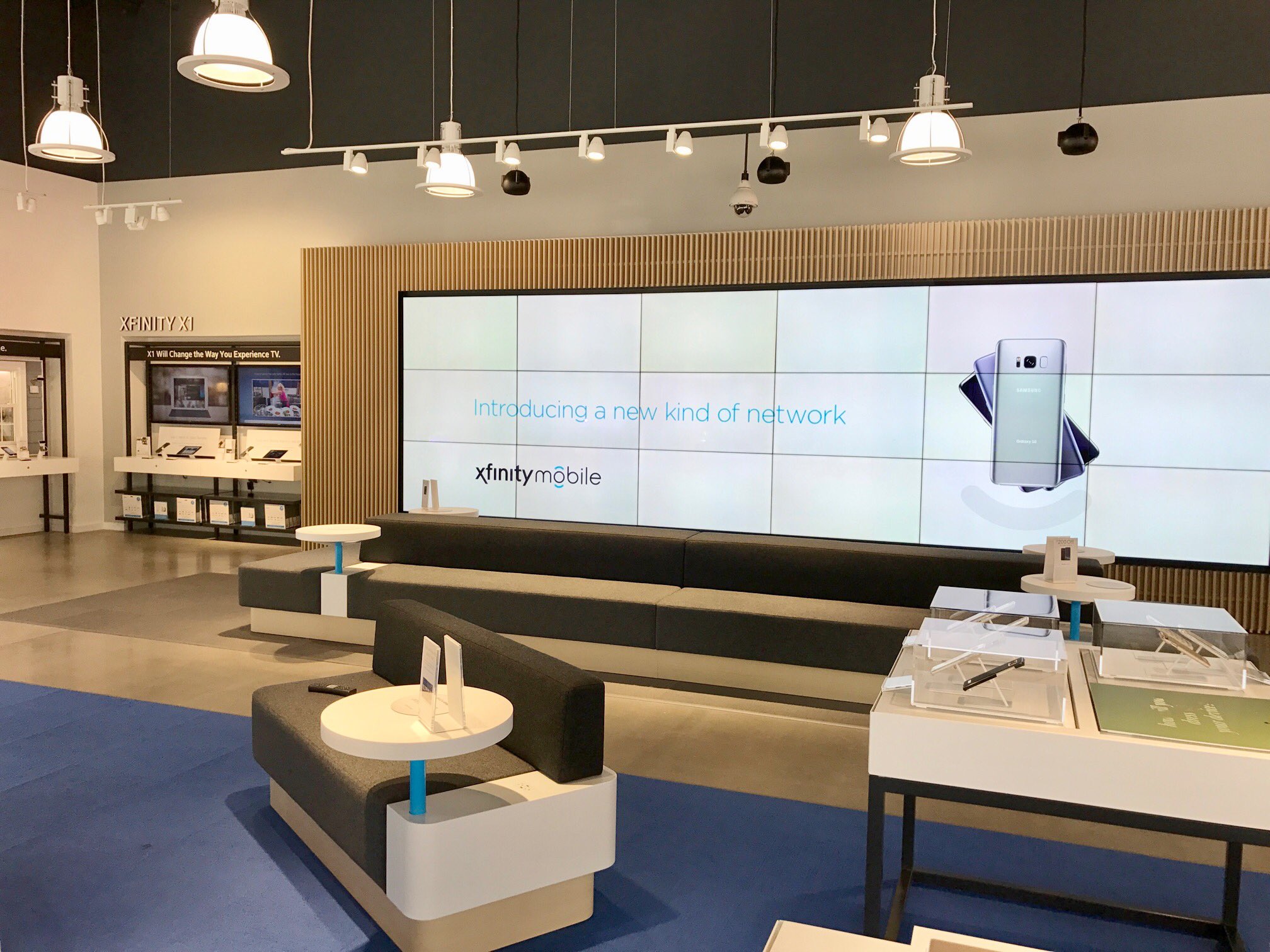 Comcast South on Twitter: "#Atlanta Customers - Our @XFINITY store in