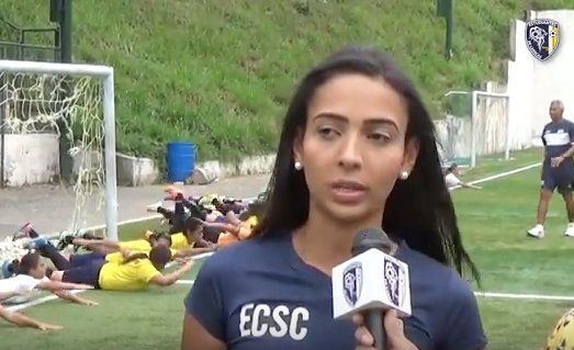 EstudiantesCSC's tweet photo. Nuestra FT @FtTynaJM fue convocada a trabajar con el @FemeninoFVF en Margarita y no ocultó su alegría 

📹 https://t.co/W4tBfXBcLc https://t.co/WZyGBcnW2T
