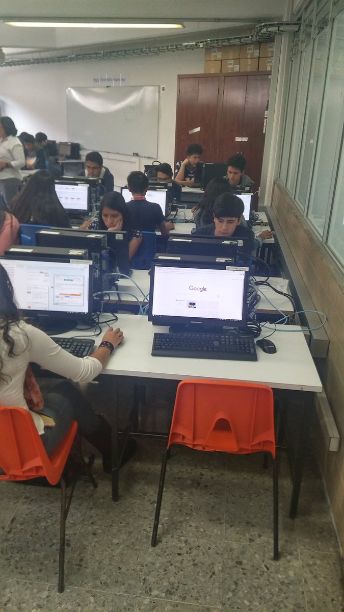 ale_laf's tweet photo. Arrancando el último día de aplicación en ENP 6 con el grupo 414 #ticometro2017 #educatic2017 https://t.co/QJqUkUWbWP