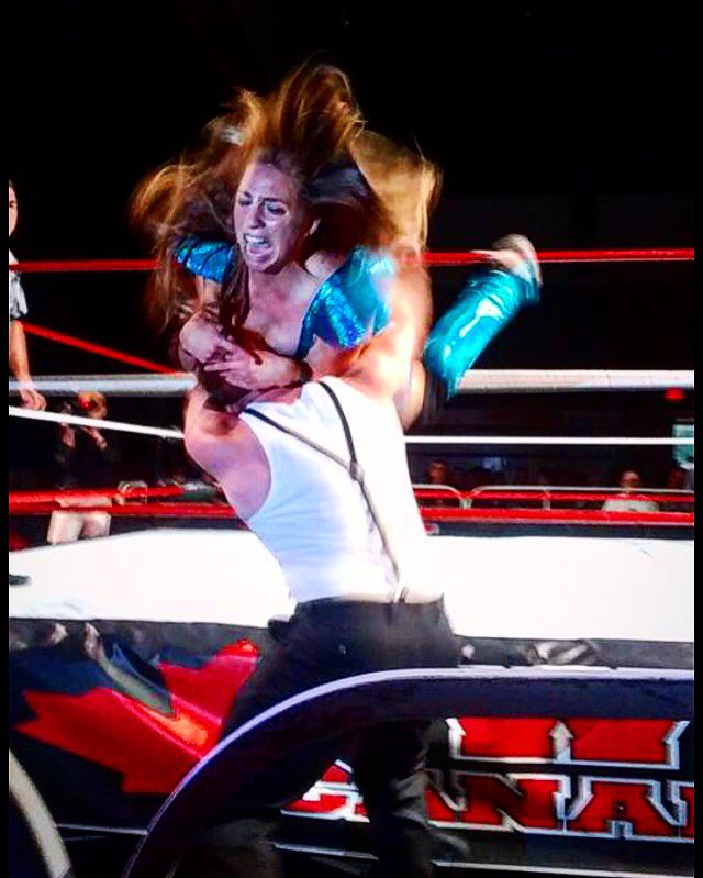 CWF_CANADA's tweet image. #WRESTLELUSION may be over but the photos keep coming in @BeaaBeaaxox @Tess_Blanchard