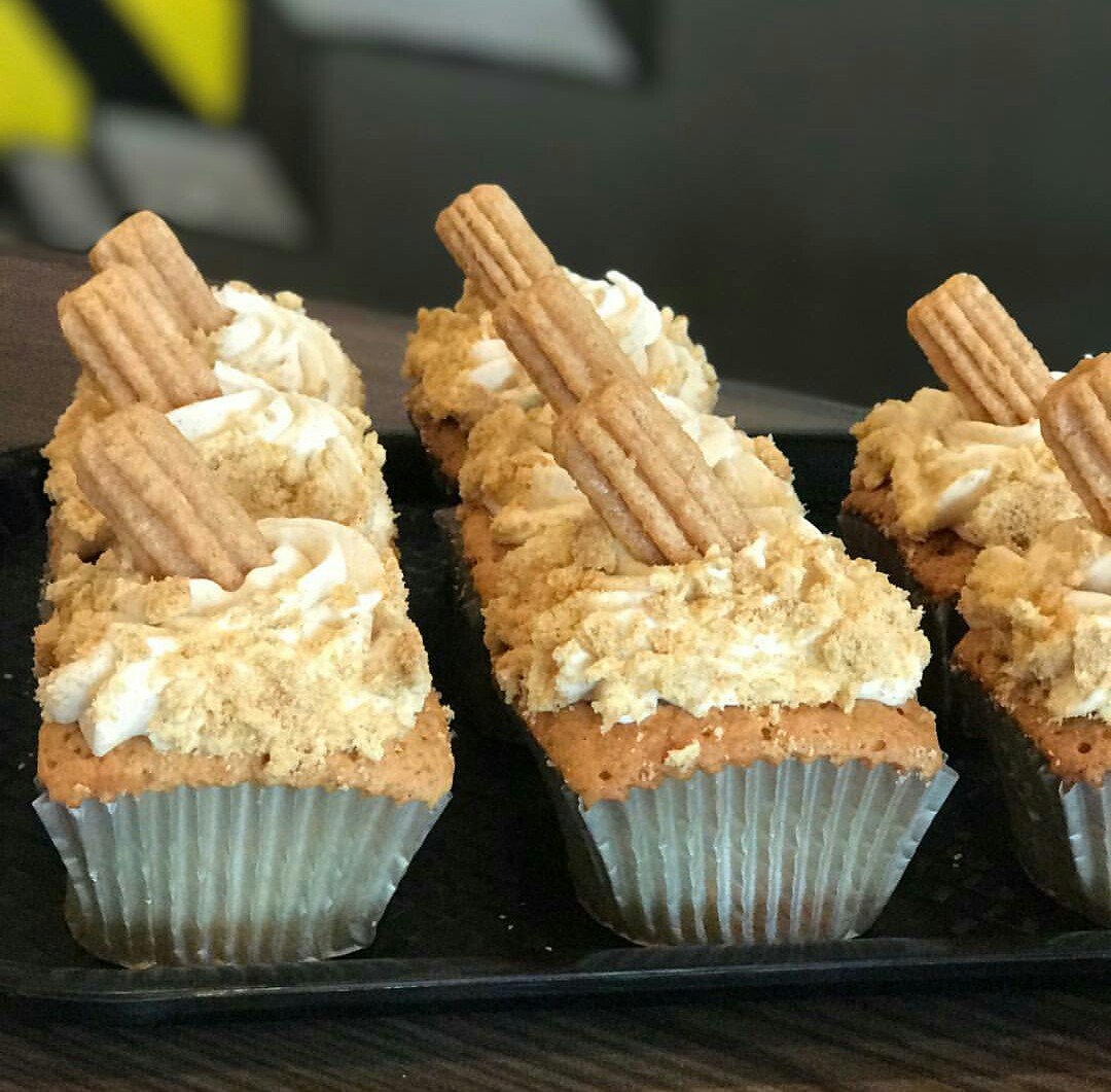 TresLecheria's tweet photo. Limited edition churro #cupCubes in the shop today! #CubesBaking https://t.co/GULfnr6hgk