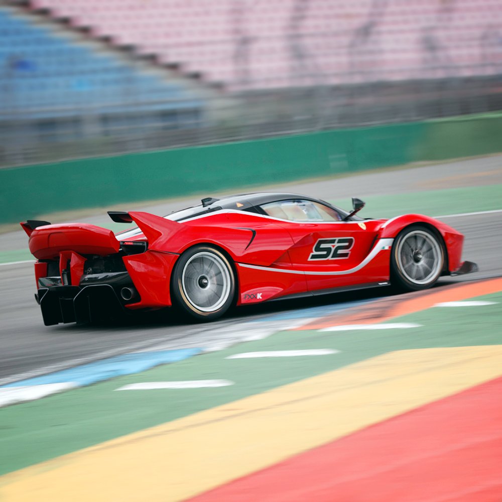 Ferrari tweet media