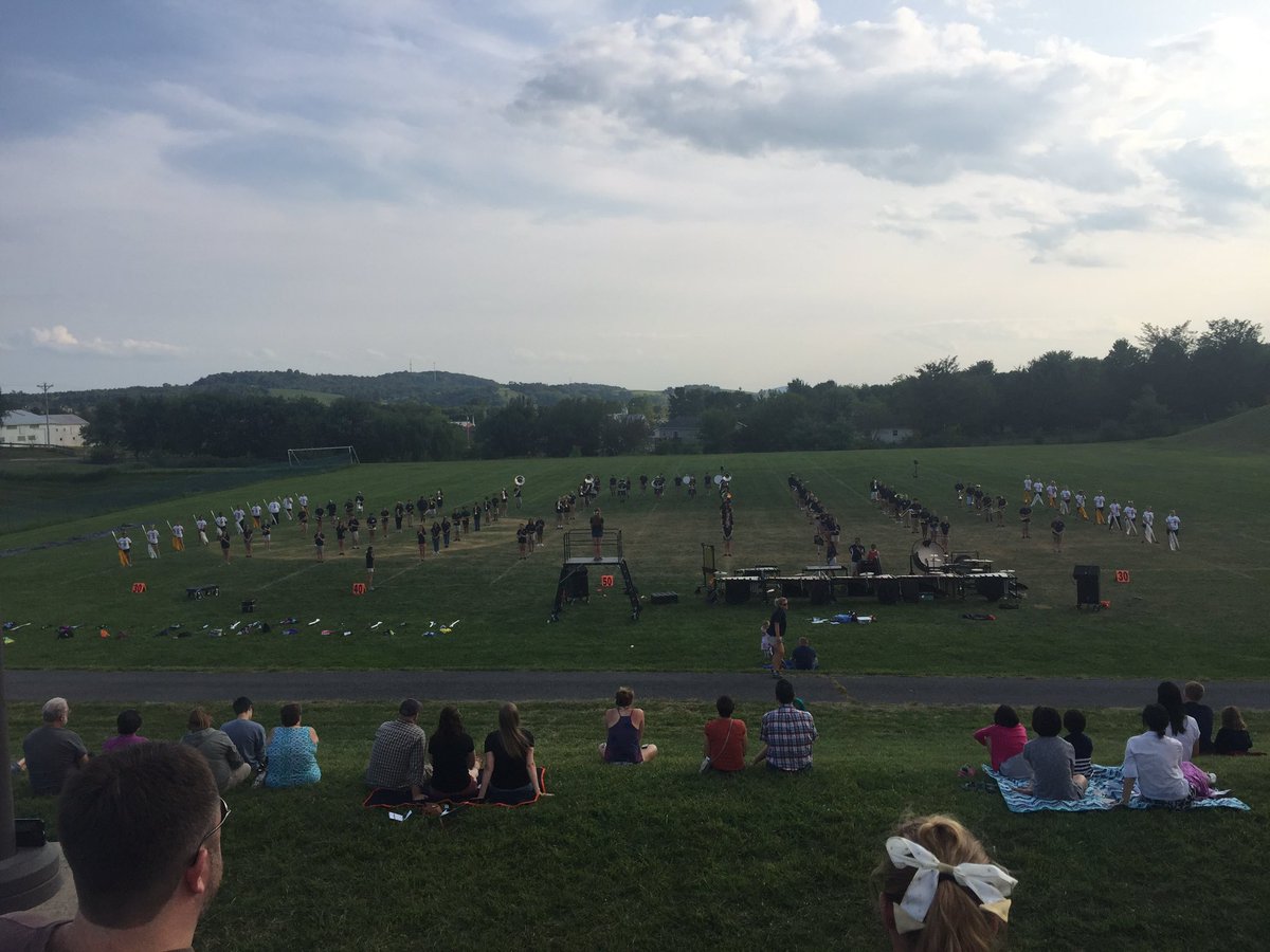 HCPSArts's tweet photo. Congrats @BlueStreakBands for a great preview show!!! https://t.co/Br84SX4y3A