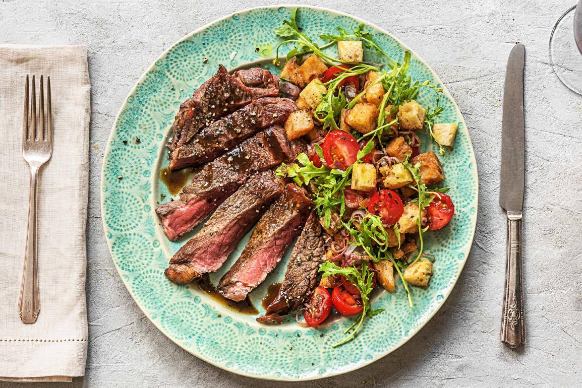 HelloFresh's tweet photo. Turf & turf! We're making it a new thing ๐
Try this NY strip steak with salad:
https://t.co/BDOZegtIvB
#GetCooking #Eeeaats #CookLikeABoss https://t.co/y06uN3Q9R0