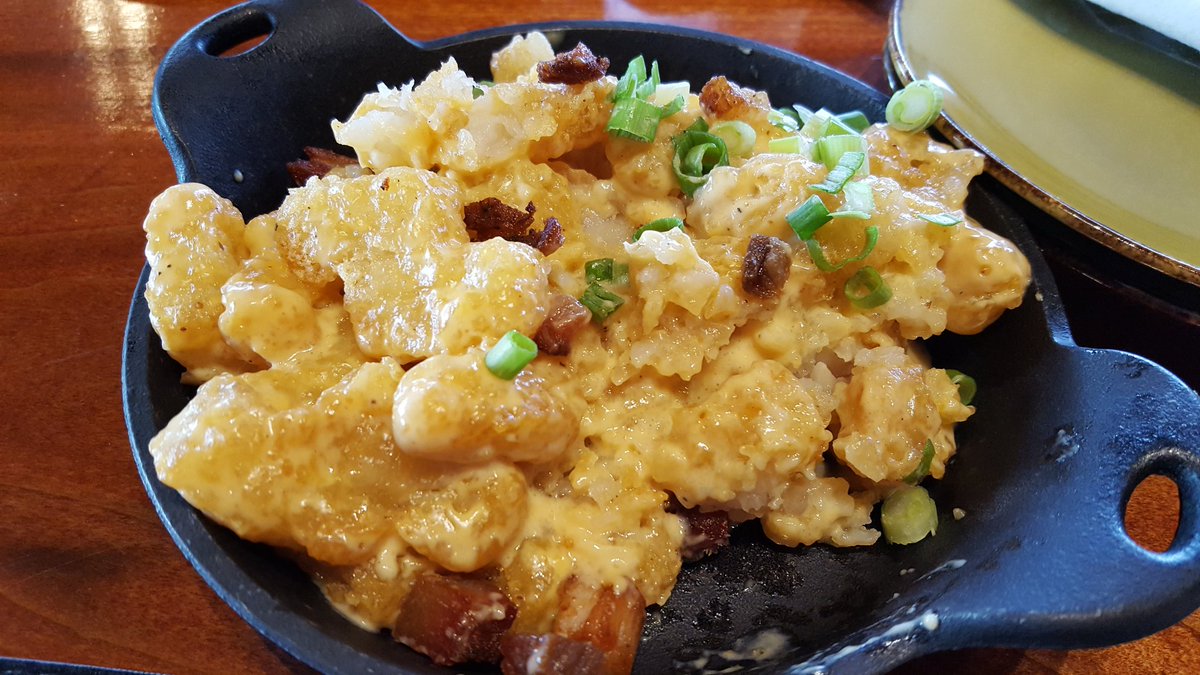 kevingotta's tweet photo. @SocialHouseSR Nice touch with the #Tetris tater tots. https://t.co/ic54C5zqVU