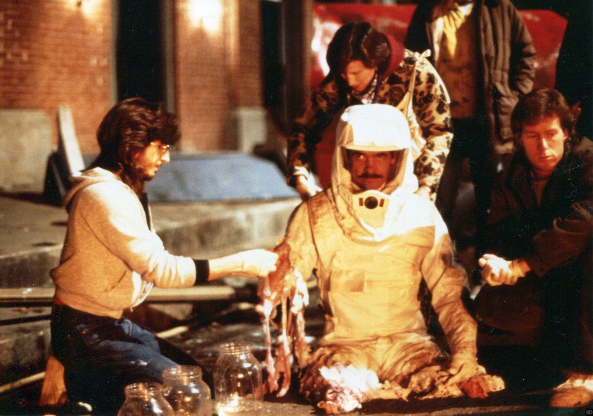 fueradelcine's tweet photo. Recordando cómo se hicieron los #efectosespeciales de The Blob / La Mancha Voraz, allá por 1988. https://t.co/rW6yTCO1aY