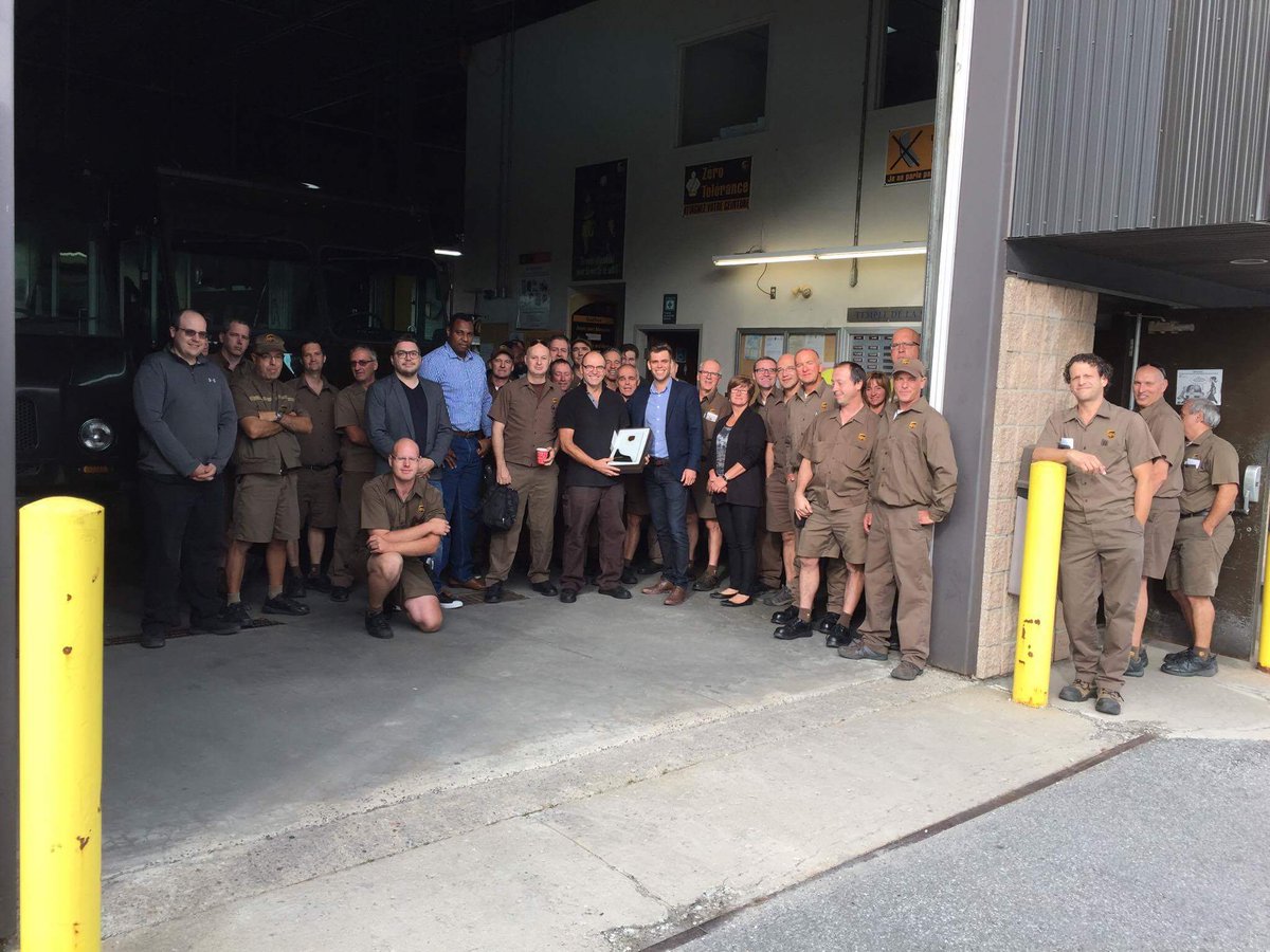 Happy retirement Dan Lavoie! The Quebec Division thanks you for 29 years of great partnership and dedication. <a href="/CanadaUPSers/">Canada UPSers</a> <a href="/UPS_Canada/">UPS Canada</a>