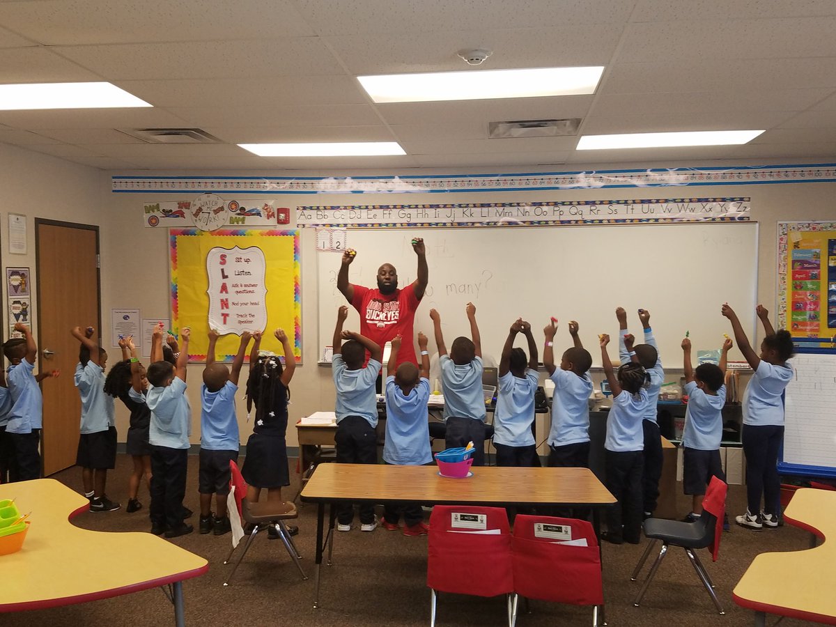 MsMartinK1's tweet photo. Having fun with Number Counting!! @riggins_shawn #2kschool https://t.co/BSQhdhvY8K