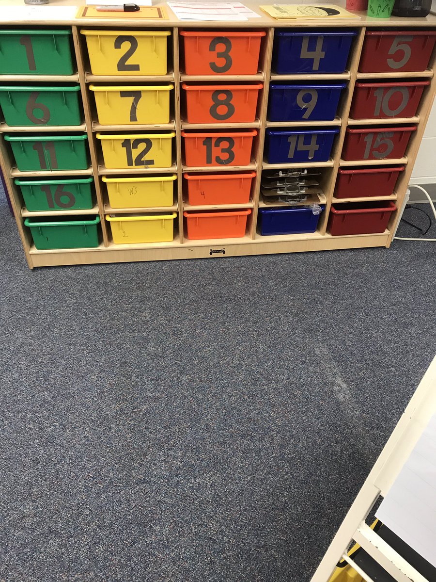 creyesx4's tweet photo. Love the way Mrs. Duncan was her math manipulative ready to go. #webblc https://t.co/alc5tMNmfm