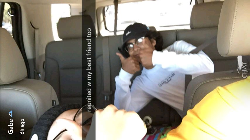 loseraustn's tweet photo. Happy birthday to my headass of a best friend love uu bro , not sure where my life would be if uu and your mom weren't here to pick me up https://t.co/YMpwhAVKWA