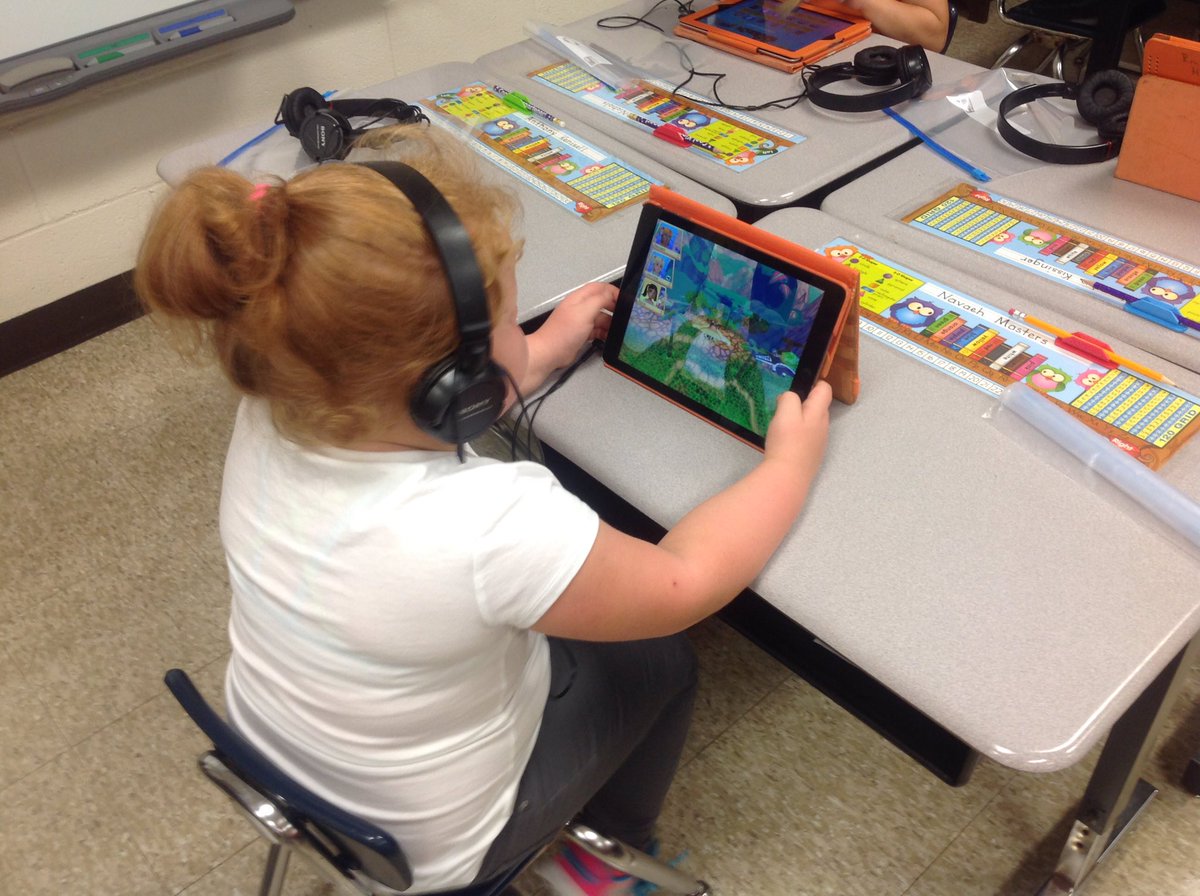 JudeBlack2's tweet image. Secrest kindergarten students having TECH fun learning with Skoolbo #ipadlearning